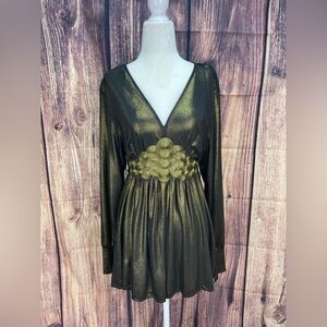 ECI New York metallic V-neck tunic blouse Women’s size L